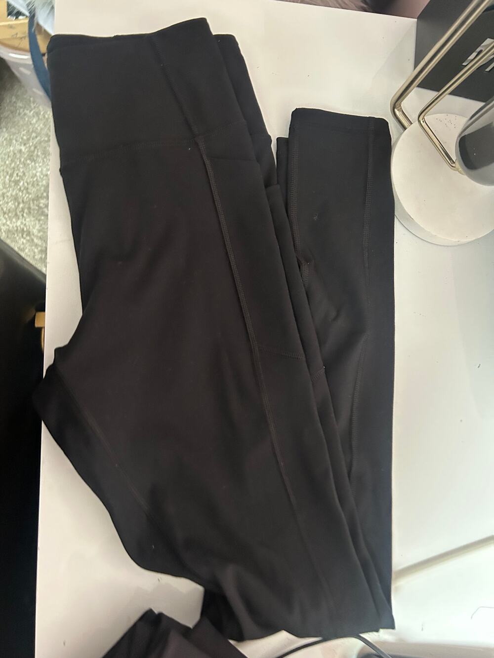 Victoria Secret Leggings Pocket *Size 6*